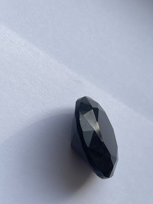 натуральный бриллиант