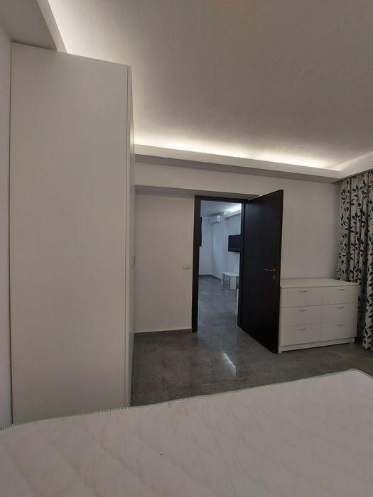 Ofer spre vânzare apartament 2 camere