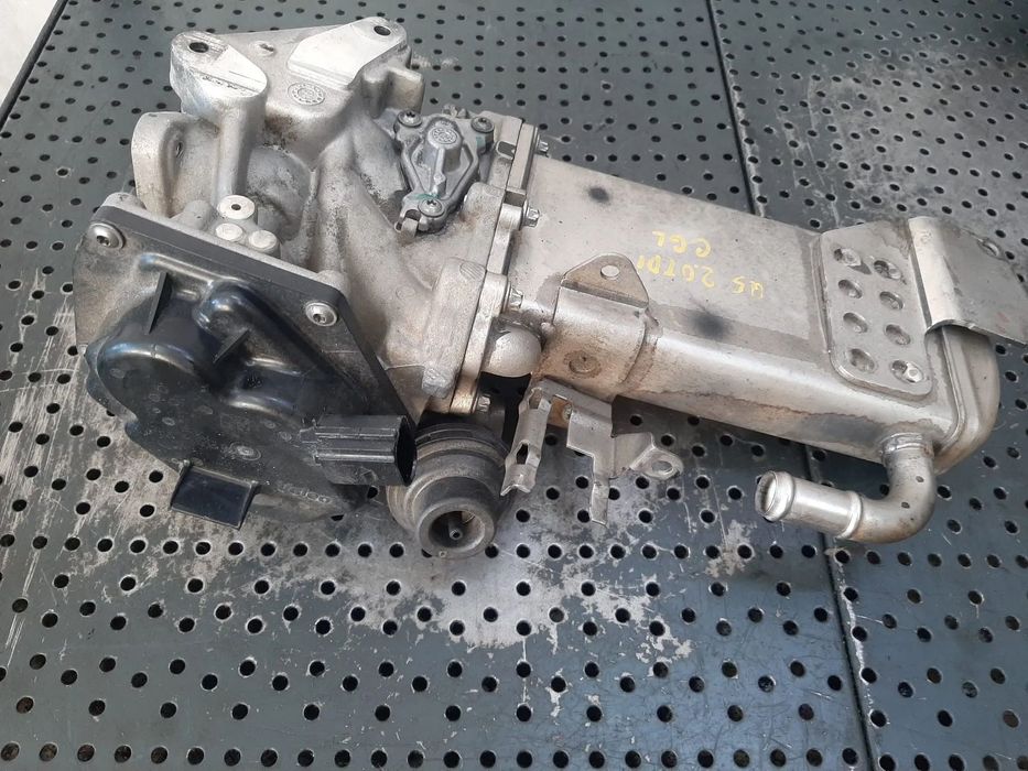 racitor gaze cu egr 2.0 tdi cgl audi q5 8r a4 b8 8k  03l131512dt xs2028  v29041282