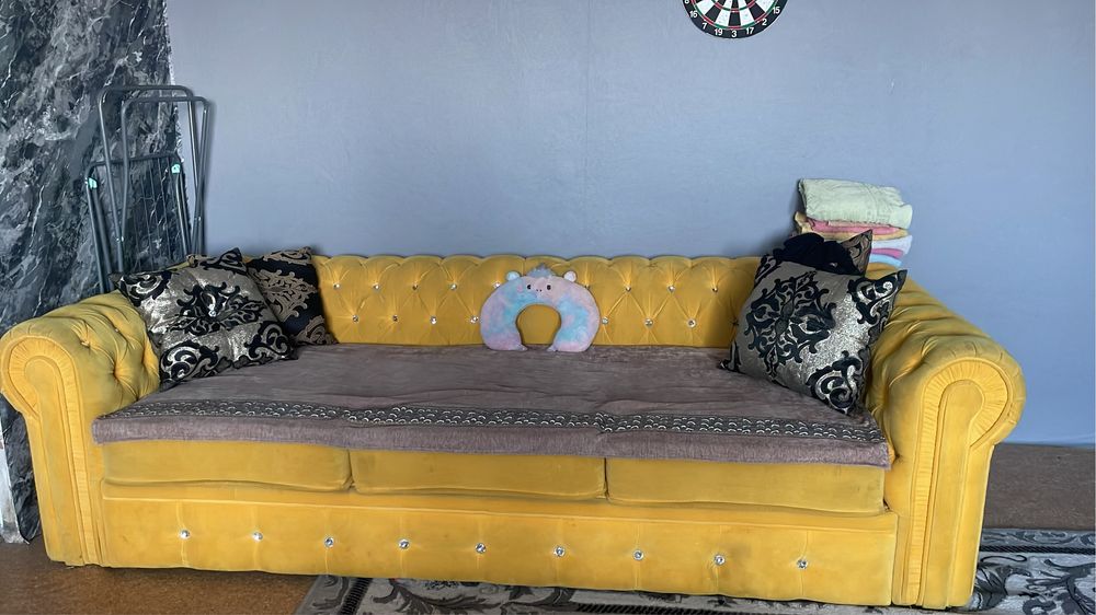 Продам диван в хорошем состояний