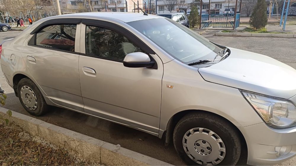 Отдам в аренду авто