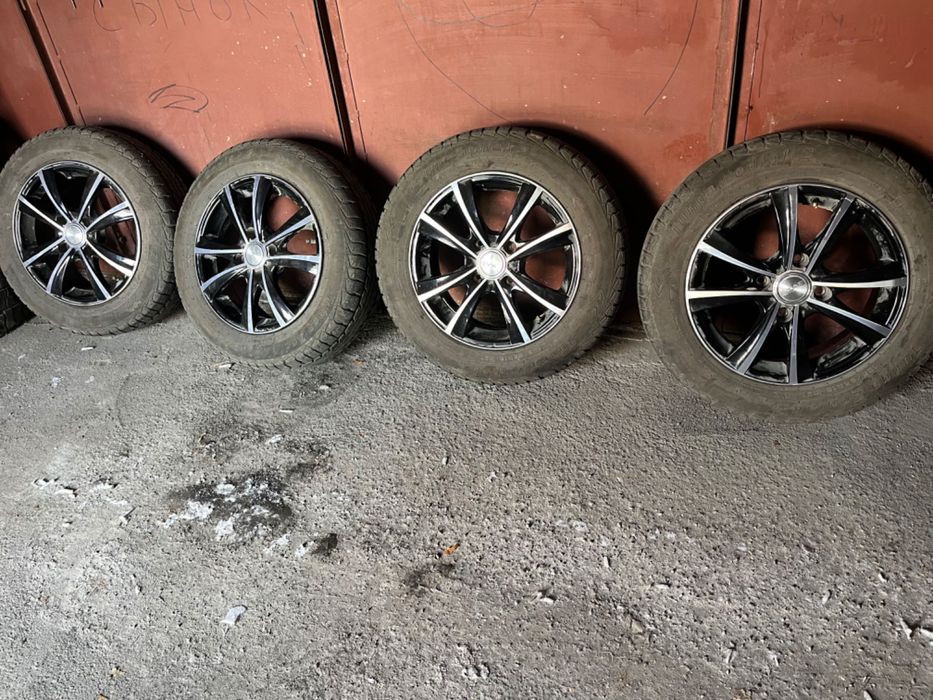 Продам титанки с резиной