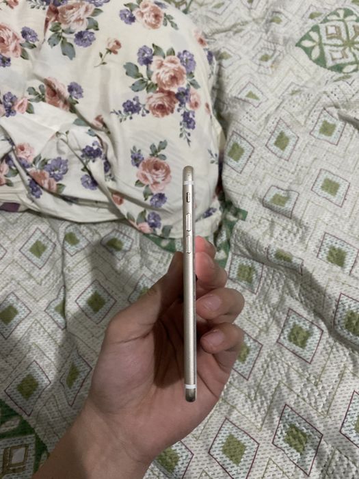 iPhone 7 с гаранти