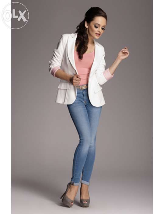 sacou dama ,culori alb si roz, marime m-l