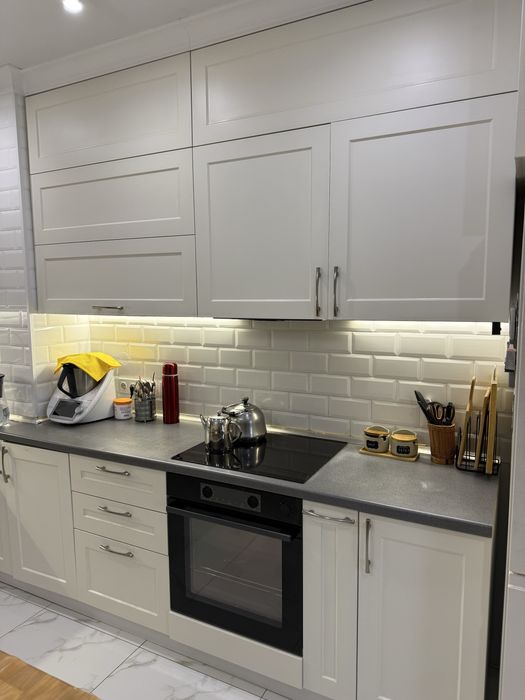 Продается Б/у кухня