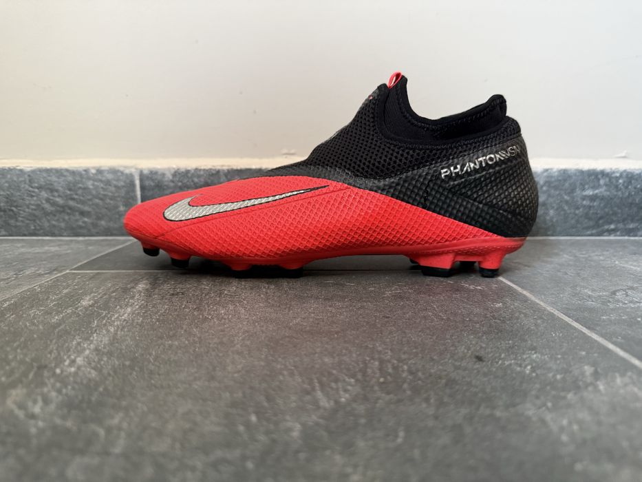 Бутонки Nike Phantom