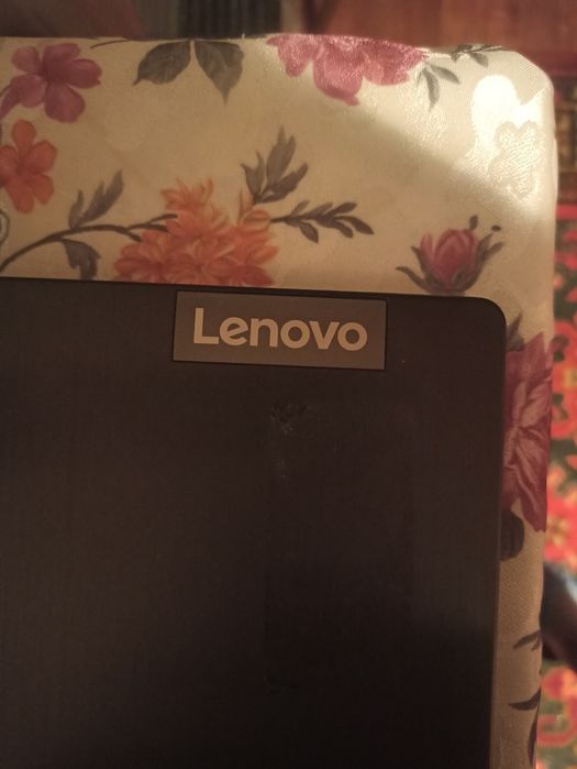 Продам ноутбук Lenovo