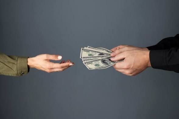 Кредит на физ. и на юр.лицо!Надежно!График работы:09:00-22:00