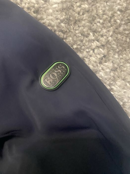 Hugo boss яке оригинално