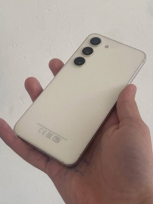 Samsung s23 продам/обмен