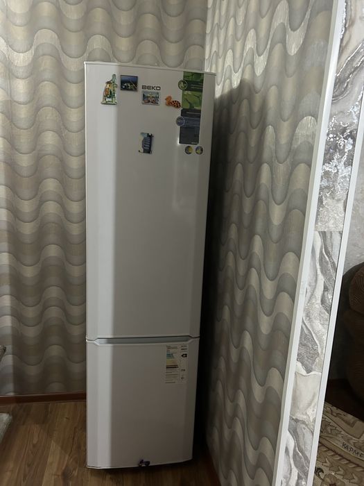 Продам холодильник BEKO 10000тг