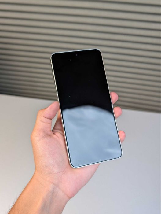 Google Pixel 8 Pro (128GB) Porcelain
