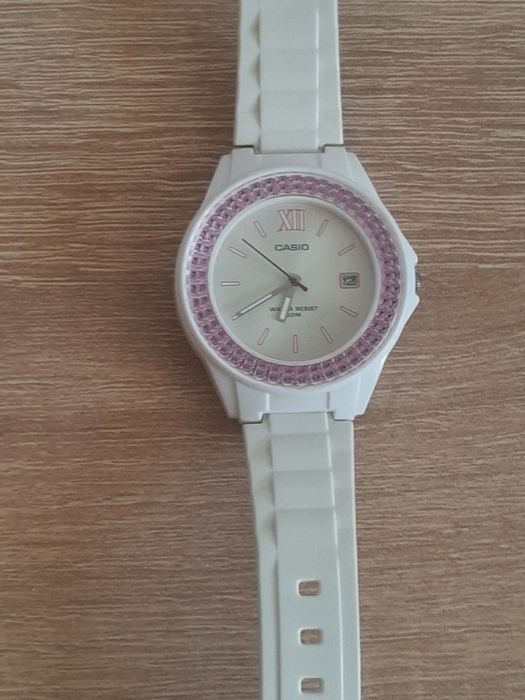 Ceas Damă Casio LX-500H – Alb cu Cristale Roz – Original