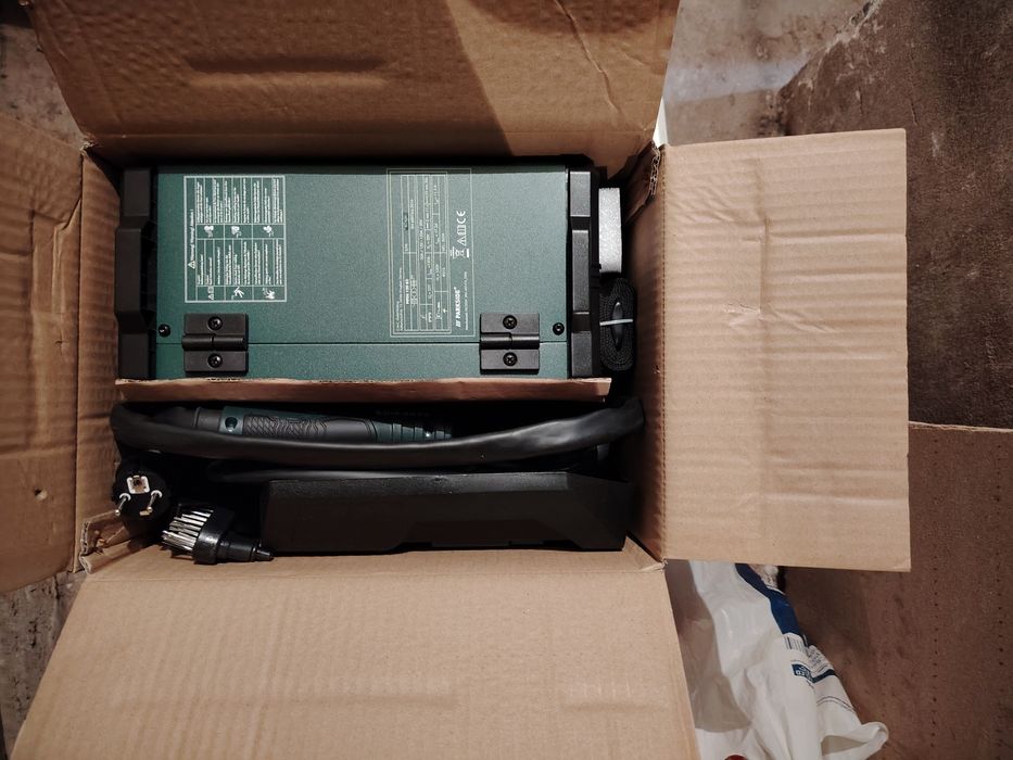 ТелоподВащ заваръчен апарат