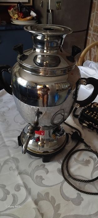 Vând samovar  ptr priźa