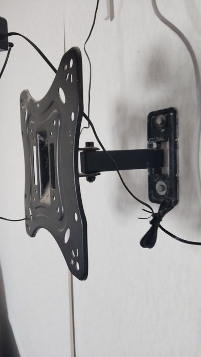 кронштейн для телевизора