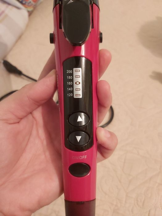 Продам выпрямитель + плойка для волос