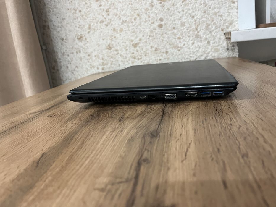 Ноутбук Aser продажа либо обмен