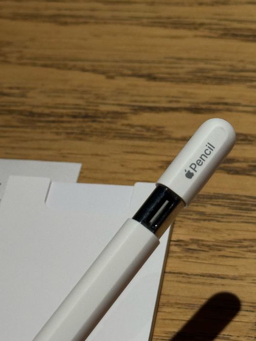 Apple Pencil USB-C — абсолютно новый