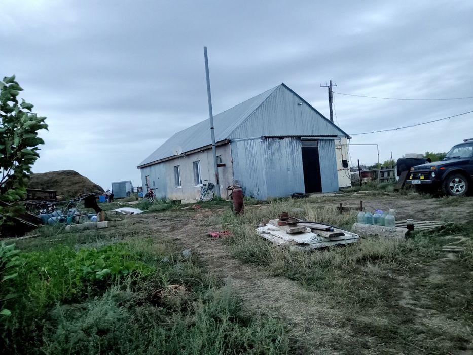 Продам дом в поселке