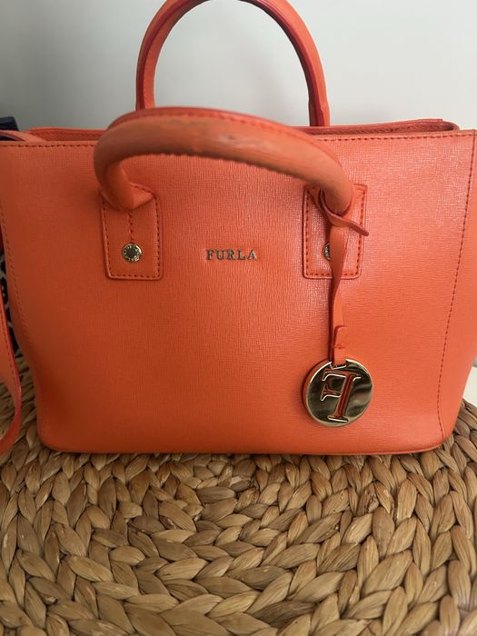 Оригинални чанти - Furla и Тоmmy Hilfiger