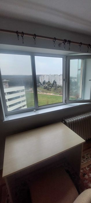 Apartament 3 camere de închiriat în Mănăștur – str. Mehedinți, etaj 7, decomandat, parcare