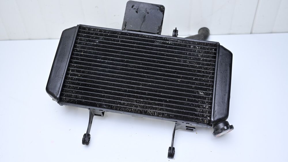 Radiator Apa Suzuki DL 650 V Strom VStrom V-Strom 2004 - 2011