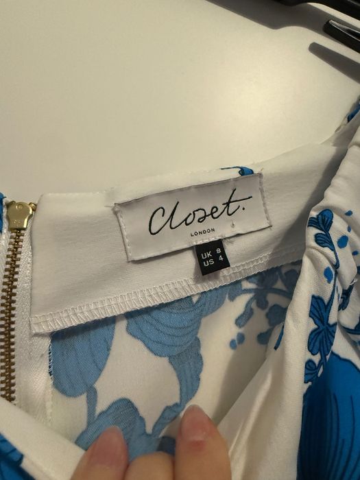 Rochie eleganta cu model deosebit