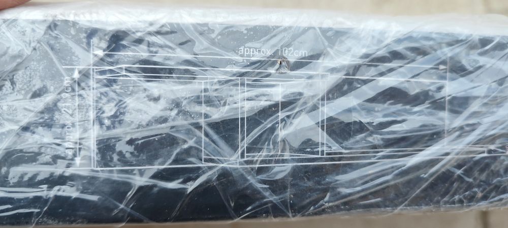 Етажерка за стена. За книги ,снимки ,вази и декорация