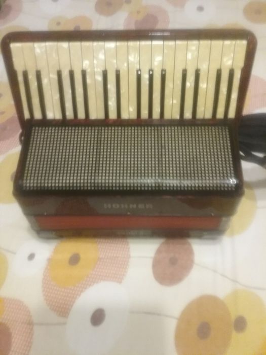 Acordeon hohner verdi ll 880 bandon