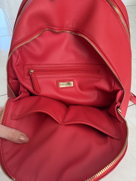 Червена раница Valentino