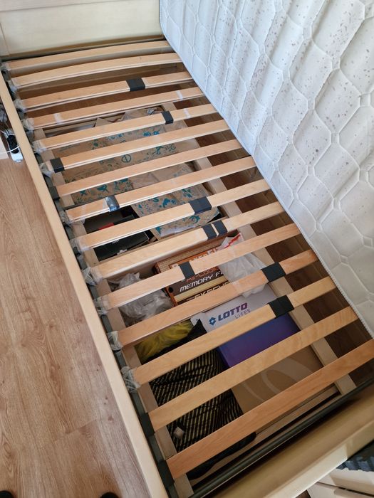 Комплект легло, нощен шкаф, гардероб