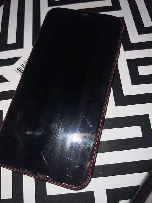 vând iPhone 11 ieftinnn!!! 480 negociabil!