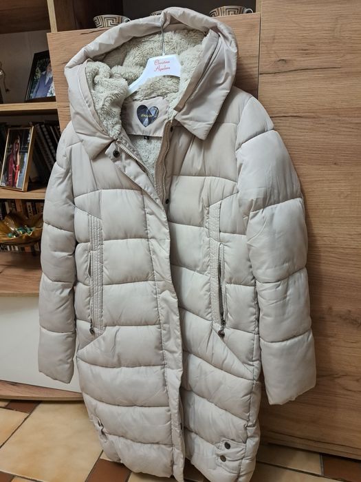 Топло зимно дамско яке с качулка