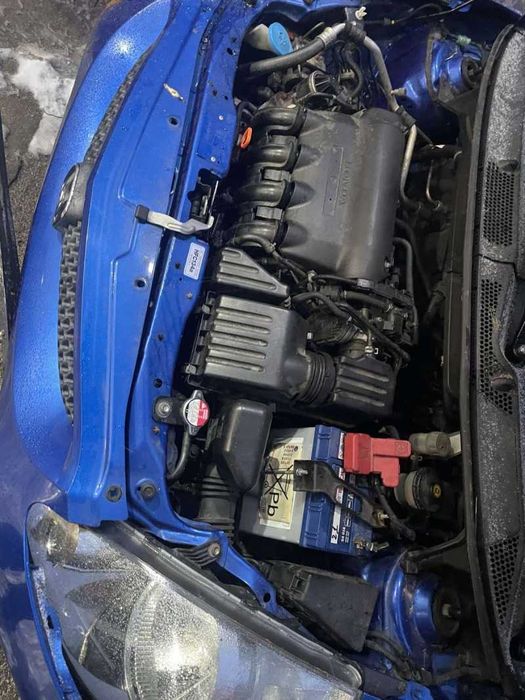 Хонда джаз 1.3i / Honda Jazz 1.3i на части