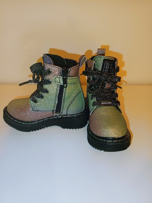 Ghete fetița, Dockers, 23, roz