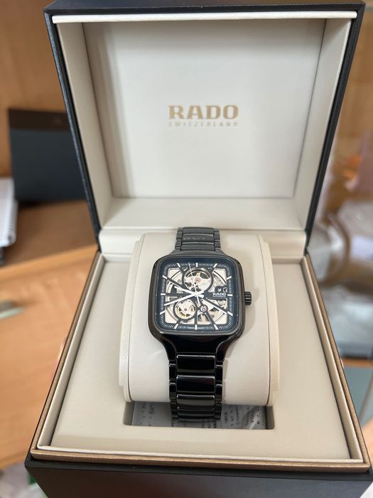 Швейцарские мужские часы RADO