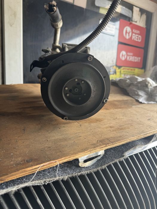 Компрессор кондиционера Toyota 2AZ  2.4