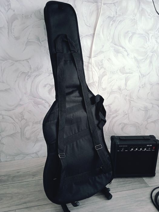 Комплект для игры на электрогитаре