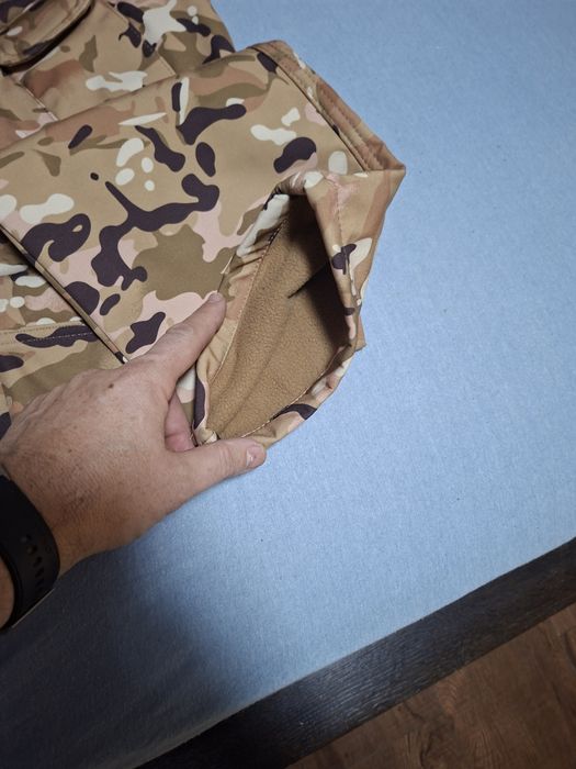 Камуфлажен комплект