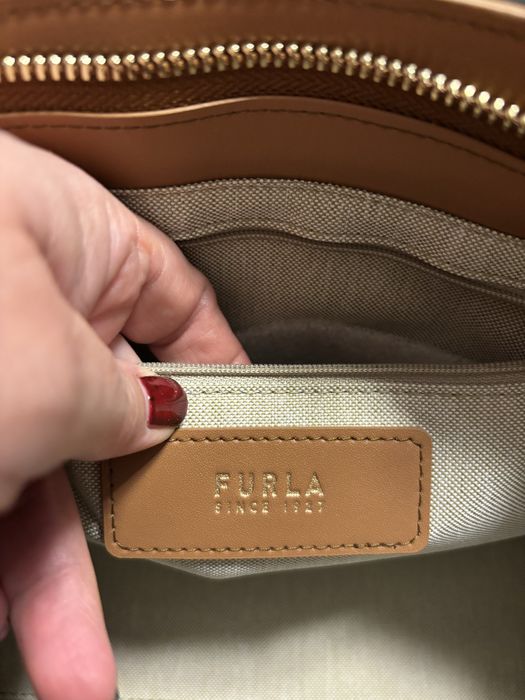 Vand geanta dama Furla