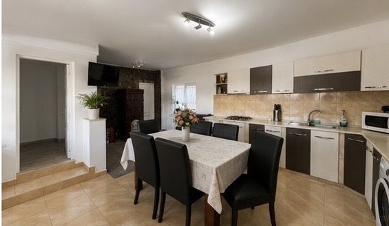 Casa de vanzare