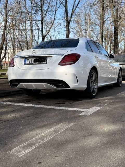 Mercedes-Benz C 220 (BlueTEC) 7G-TRONIC AMG Line