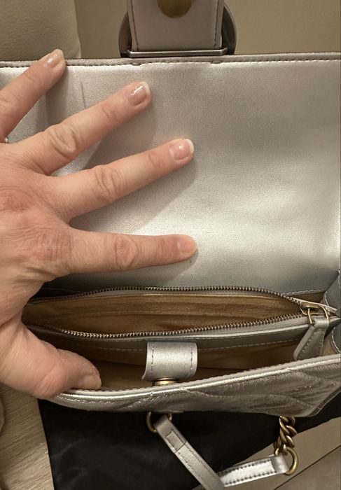 Pinko чанта сребриста