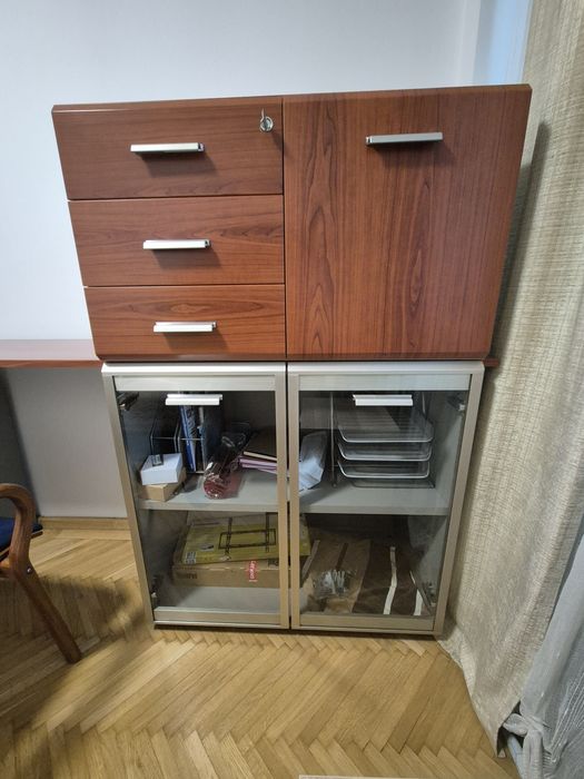 Mobilier birou Mobexpert stare foarte bune