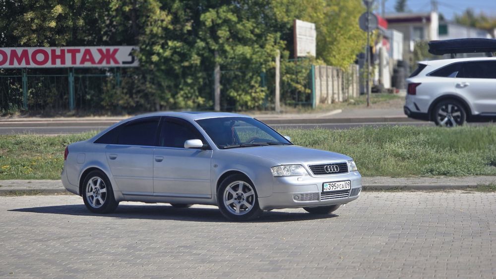Продаю Ауди а6 с5