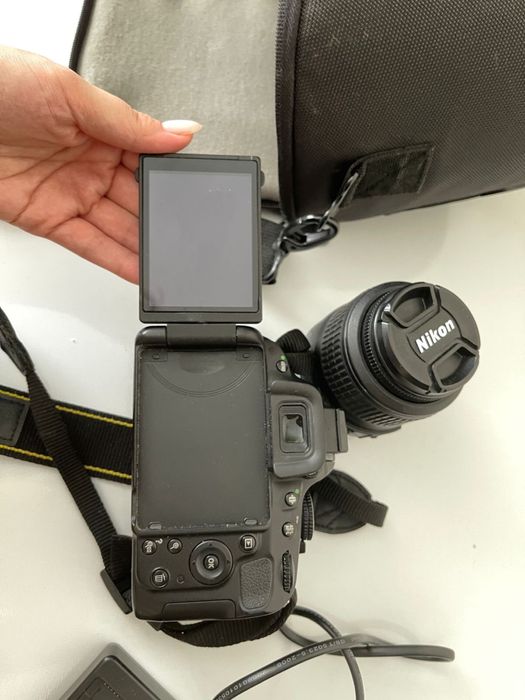 Nikon D5100 в отличном состоянии