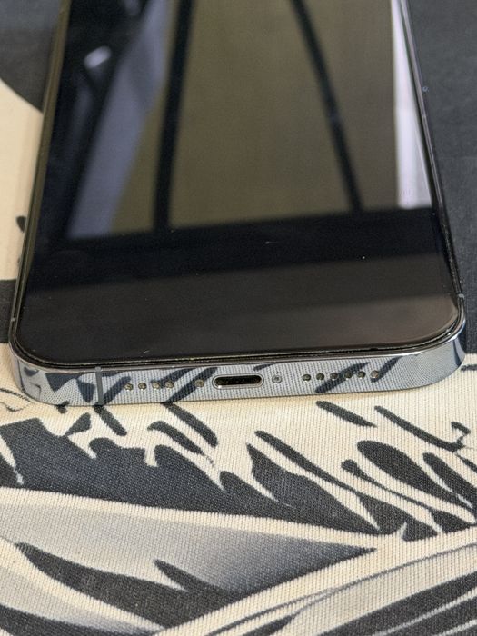 Продам Iphone 13 Pro Max 256 GB (77%)