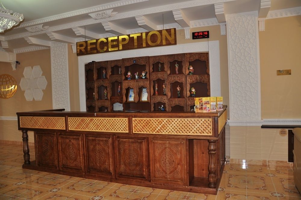 Гостиница Сарбон Плаза