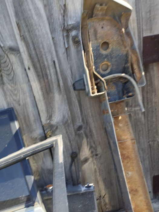 Продам машину цена договорная